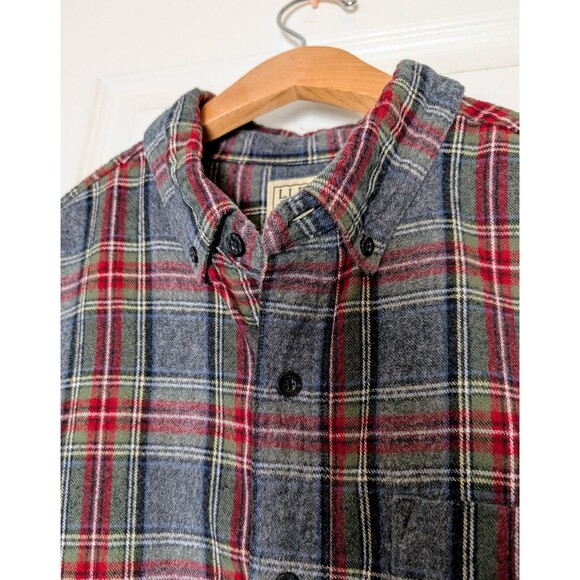 L.L. Bean Men's Plaid Casual Button Down Shirt - Red and Blue - Picture 2 of 11